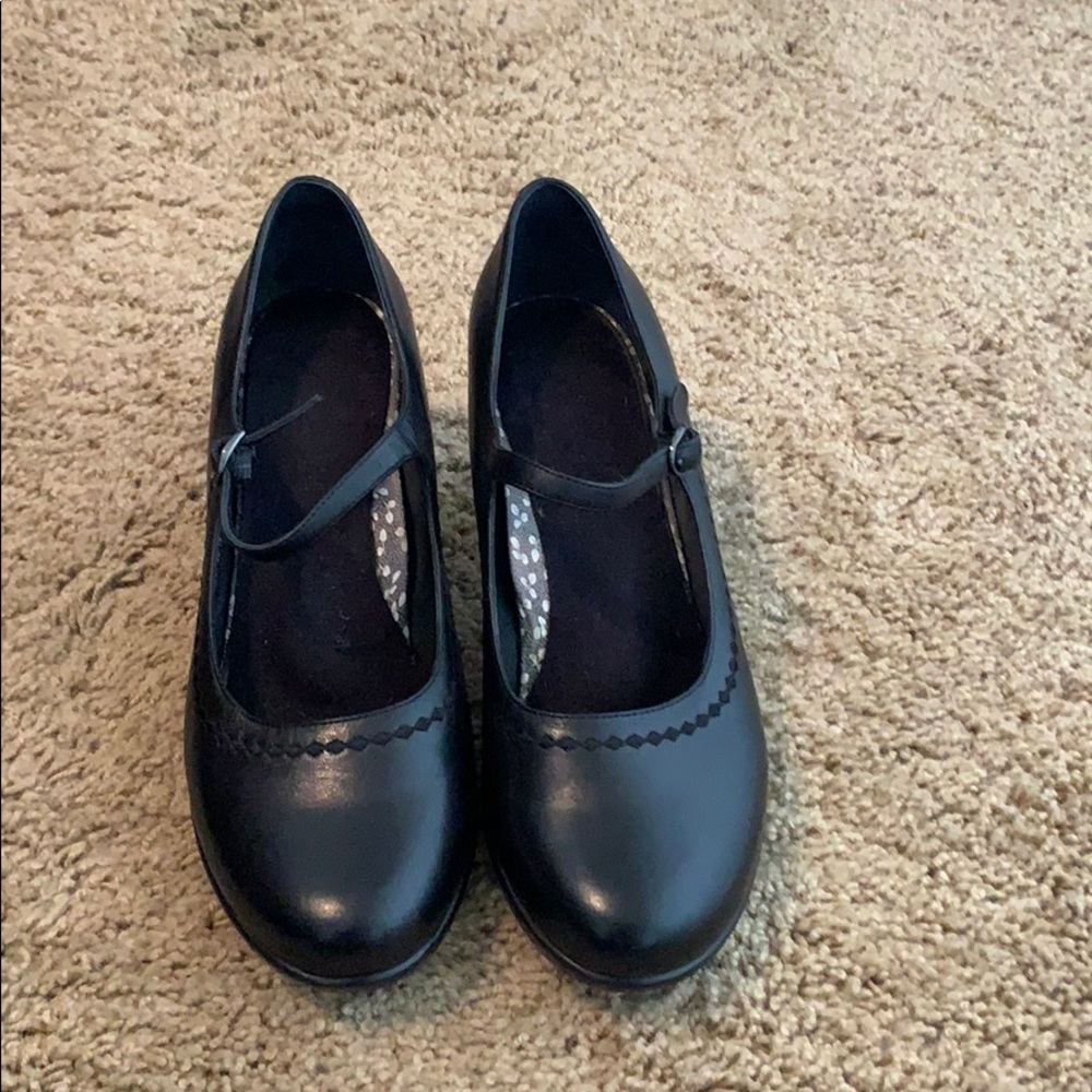 Dansko MaryJanes never worn! Size 42